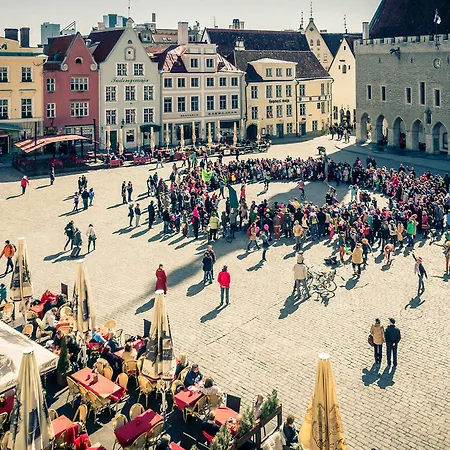 Best - Raekoja Square