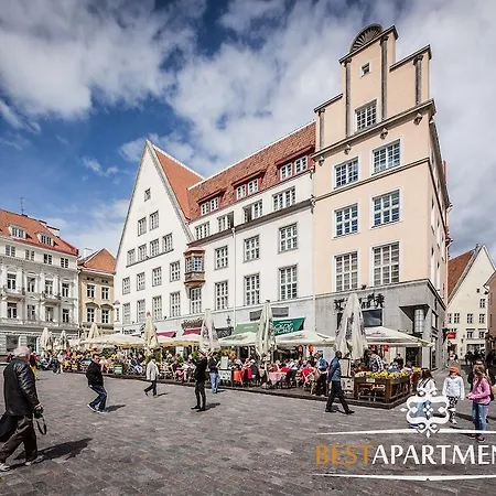 Best - Raekoja Square *